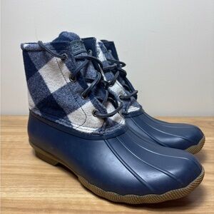 Sperry Blue and White Rain & Snow Boots Waterproof Duck Style Wool Blend